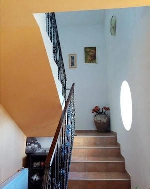 Vanzare casă in zonă liniștită  - imagine 7