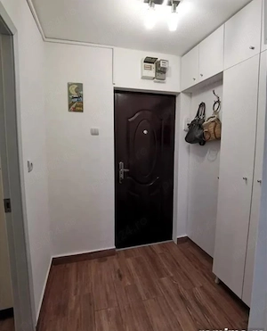Inchiriez apartament 2 camere, Calea Romanilor(zona Boul Rosu),  - imagine 2