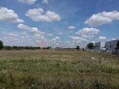 Teren industrial de vânzare , Timișoara. Autorizație de construire inclusă - imagine 9