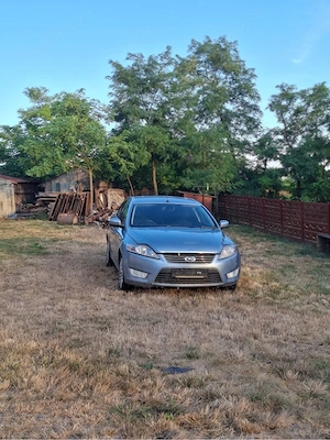 Ford Mondeo Ghia - imagine 5
