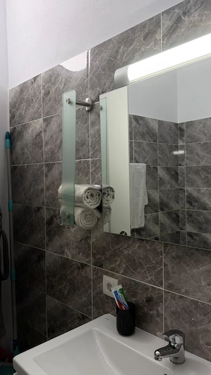 Închiriez apartament 2 camere, bloc NOU - 2100 RON lună - imagine 10