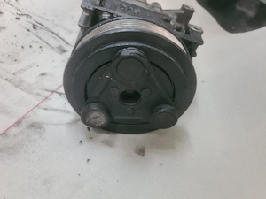 compresor clima mazda 6 1.8 benzina  - imagine 3