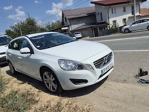 Volvo V60 D3  - imagine 2