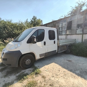 Peugeot Boxer 2012 Cabină Dublă cu Benă, 7 Locuri