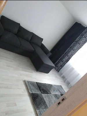 Vând apartament decomandat,mobilat,etaj demisol,Str Aleea Mizil 59-61, Ozana,Titanul Nou