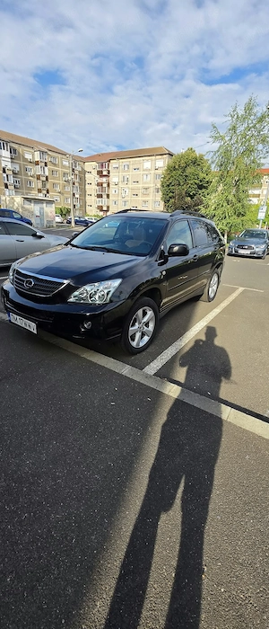 vand LexusRX400h - imagine 9