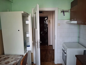 Inchiriez apartament 2 camere, confort 1, decomandat, central, etaj 3, zona Cedonia - imagine 4