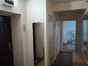 Inchiriez apartament 2 camere, confort 1, decomandat, central, etaj 3, zona Cedonia - imagine 9