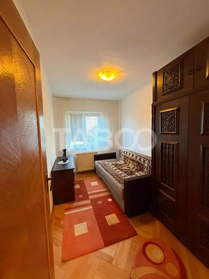 Apartament 3 camere etaj 1 de inchiriat zona Scoala de Inot Sibiu - imagine 6