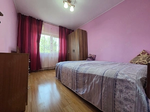 Apartament 3 camere în Cartier E3 (Kaufland), Etaj 2, Bloc 1990, Centrală Gaz - imagine 4