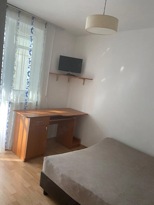 Inchiriez Apartament 2 camere Precista - imagine 3
