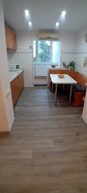 2 camere decomandat Zona Girocului-Plavat aproape de Sp Judetean Centrala Clima 2 balcoane - imagine 3