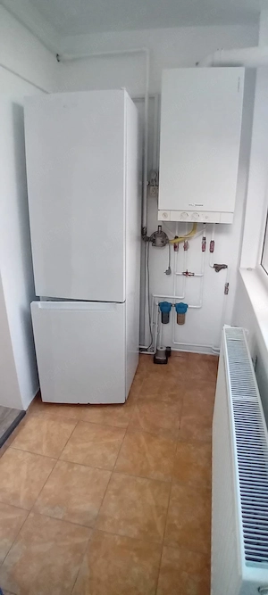 2 camere decomandat Zona Girocului-Plavat aproape de Sp Judetean Centrala Clima 2 balcoane - imagine 4