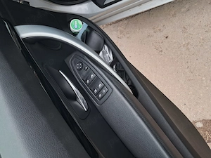 Vind schimb bmw gt 318 ,2014  - imagine 5
