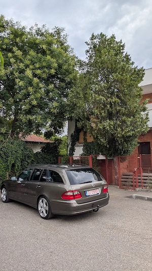 Mercedes E200 Kompressor Avantgarde - imagine 4