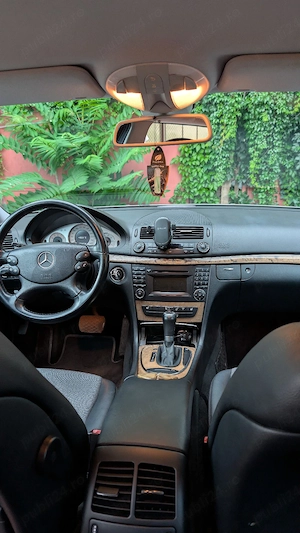 Mercedes E200 Kompressor Avantgarde - imagine 8