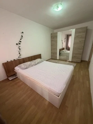Apartament spatios de 2 camere 56 mp+balcon - COMISION 0% - imagine 4