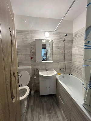 Inchiriez apartament 2 camere Arad - Podgoria - imagine 4