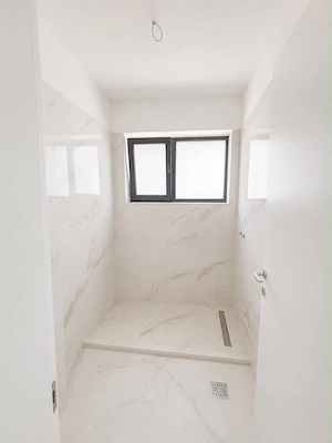 Vând apartament 2 camere Mamaia Nord - imagine 7