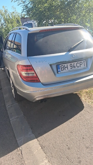 Vând mașină Mercedes-Benz c class  - imagine 3