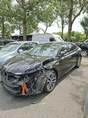 Vand renault talisman, avariat 1.6 dci 130cp 2017 model intens, prețul este in euro! - imagine 4