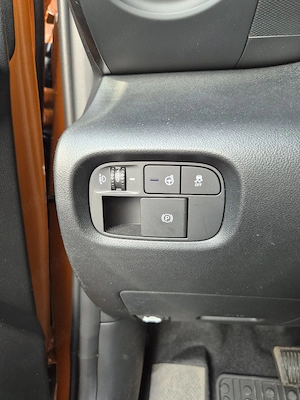 Hyundai Inster Premium 49kwh  - imagine 5