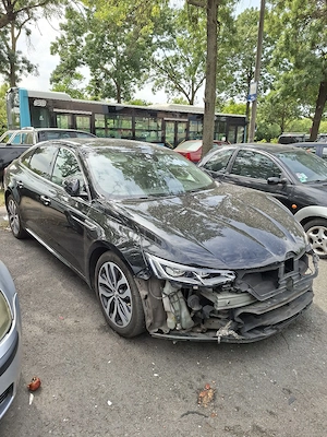 Vand renault talisman, avariat 1.6 dci 130cp 2017 model intens, prețul este in euro! - imagine 5