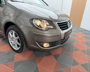 VW TOURAN 2,0 TDI. An 2010 . Garantie 12 luni , Buy-Back . Test drive , 5 locuri  - imagine 11