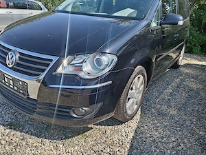 Vw Touran Highline 2009 Euro 4 -diesel ,import Germania  - imagine 3