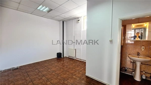 Spatiu comercial 70 mp , Simion Barnutiu, parcare in fata - imagine 6