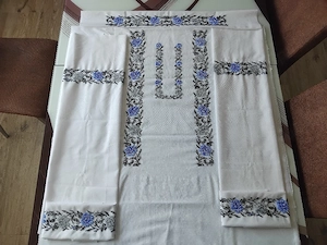 cămăși cu mărgele 