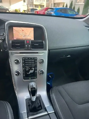 Vând Volvo XC60 an 2017,2.0 diesel.diesel.