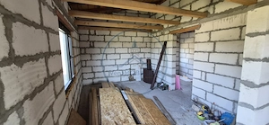 Casă la roșu de vânzare în Dumitra – 1.500 mp teren! - imagine 3