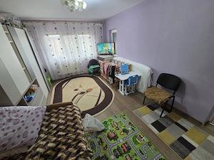 Apartament 2 camere, spațios și curat   Zona E3 (lângă Kaufland) - imagine 6