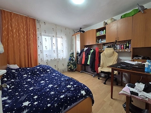 Apartament 2 camere, spațios și curat   Zona E3 (lângă Kaufland) - imagine 11