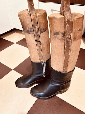 vand cizme militare + shanuri lemn
