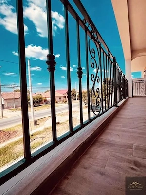 Apartament proaspat renovat 2 camere, 2 locuri de parcare, Dumbravita - imagine 6
