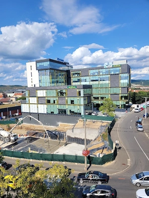 Proprietar, inchiriez apartament frumos, in centru, Strada Balea- Facultatea de Medicina, Sibiu - imagine 9