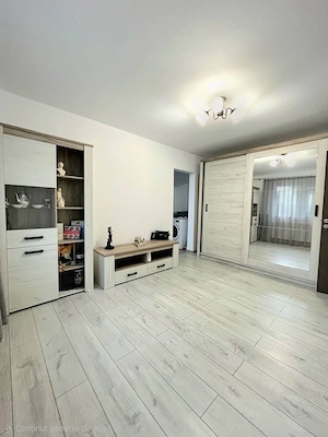 Apart. 2 camere Obor , et 1 , mobilat