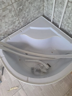 Cabină de duș nouă, nefolosită