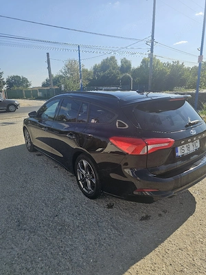 Ford Focus ST Line - imagine 6