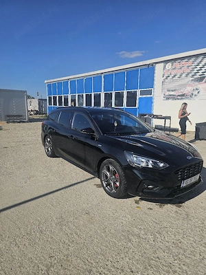 Ford Focus ST Line - imagine 8