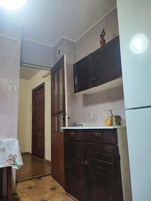 De Vanzare Apartament 2 Camere Decomandate - Zona Piata Centrala - Baia Comunala - imagine 6