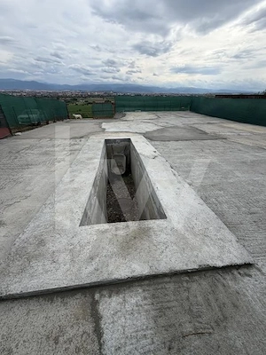Teren betonat 382 mp cu groapă de vizitare – de închiriat  - imagine 2