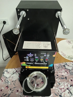 Mașină de sigilat pahare complet automată FEST RC-695H