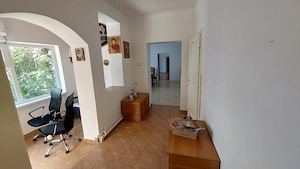 Casa cu 8 camere + 800mp teren Cisnadie zona Centrala - imagine 8