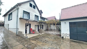 Casa individuala cu teren 650 mp Piata Cluj