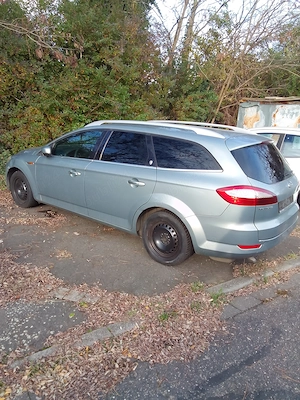 Vând Ford Mondeo an 2008, motor 2.0 dizel. 1600 euro. - imagine 4