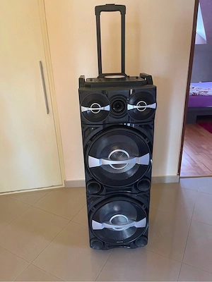 Boxa portabila activa Akai DJ-222