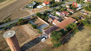 Spatiu de productie, 10 incaperi, 382 mp utili, 1800 mp teren, Peciu Nou - imagine 5